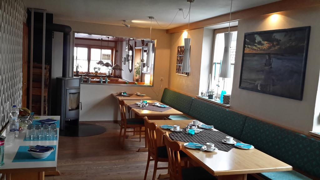 Hotel Garni Und Apartments Zur Krone Hilpoltstein Luaran gambar