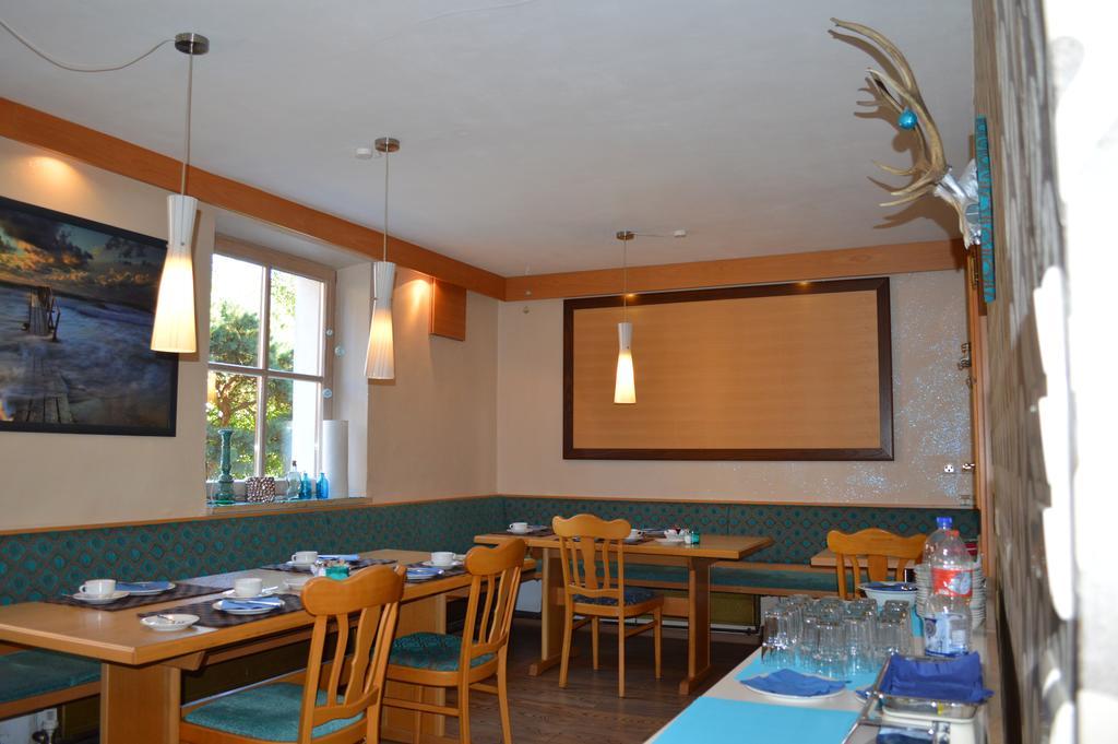 Hotel Garni Und Apartments Zur Krone Hilpoltstein Luaran gambar